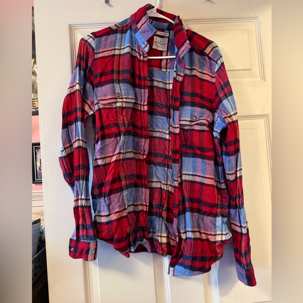 American Eagle Outfitters Red and Blue Flannel Shirt